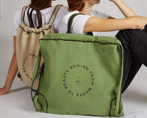 REGENESI BEI REVOLVER COPENHAGEN